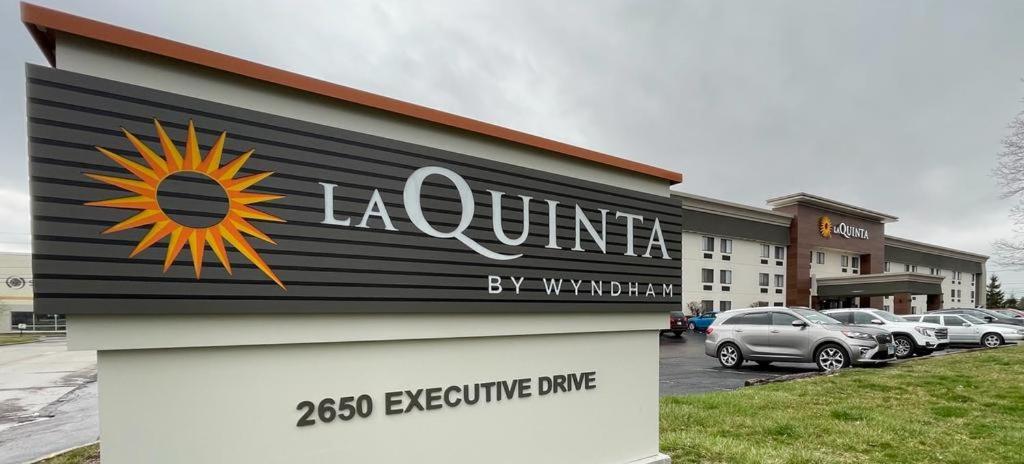 La Quinta Inn By Wyndham Indianapolis Airport Executive Dr Dış mekan fotoğraf