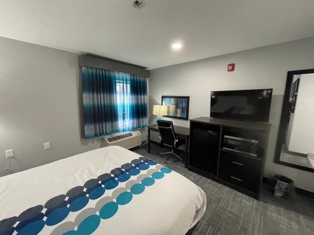 La Quinta Inn By Wyndham Indianapolis Airport Executive Dr Dış mekan fotoğraf