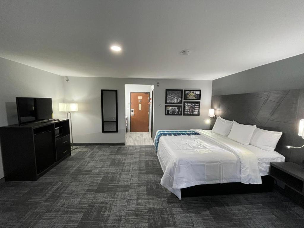 La Quinta Inn By Wyndham Indianapolis Airport Executive Dr Dış mekan fotoğraf