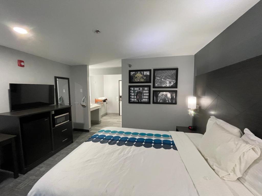 La Quinta Inn By Wyndham Indianapolis Airport Executive Dr Dış mekan fotoğraf